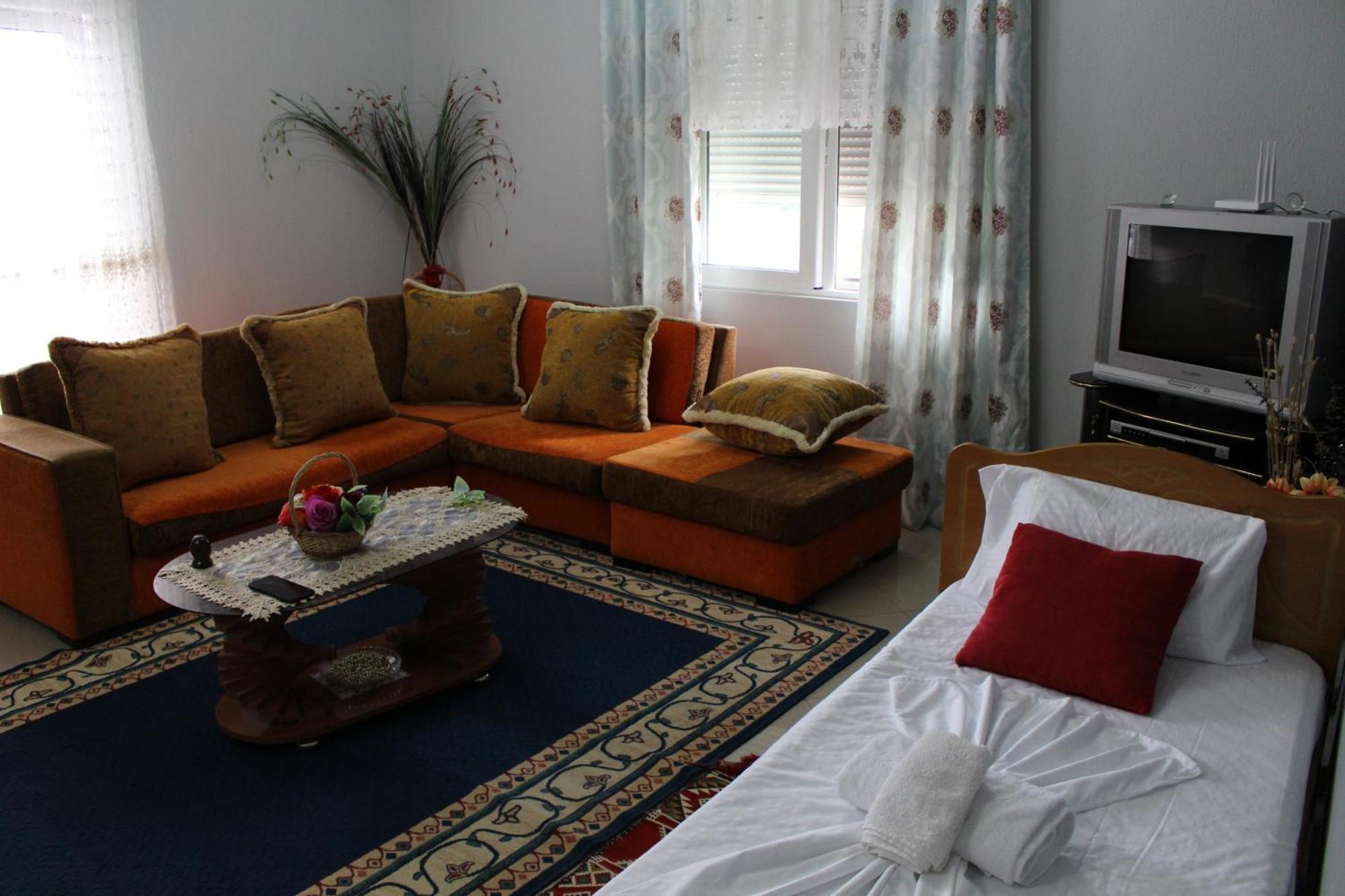 Vila Karagjozi Gjirokastër Exterior foto